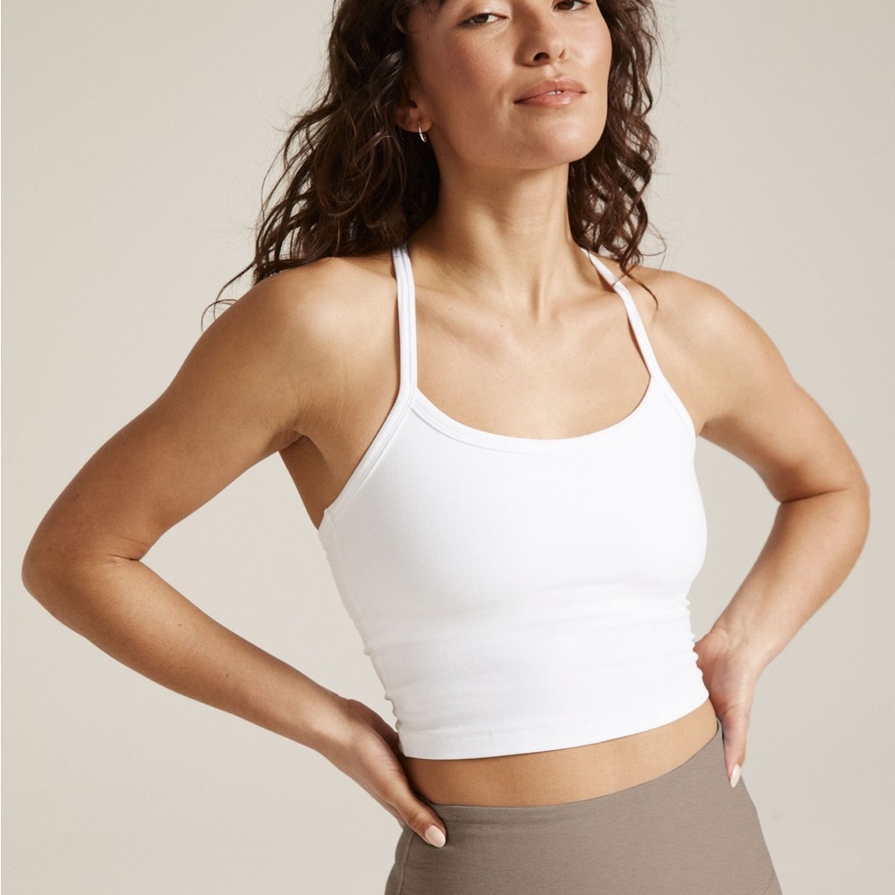 Beyond Yoga - Spacedye Slim Racerback Cropped Tank - cloud white in size small